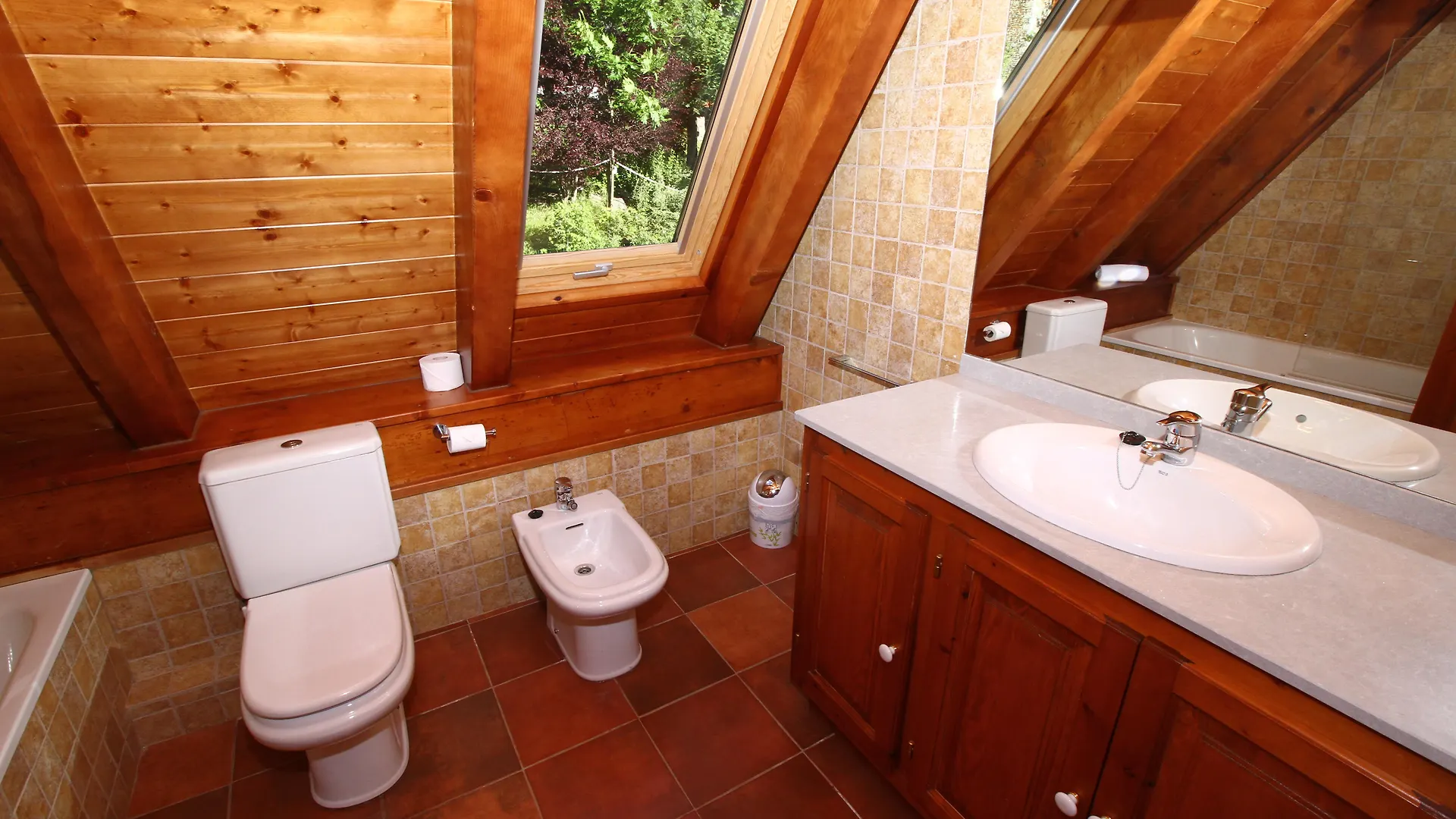 Snoe Apartamentos Mont Romies Unhola Salardú Španělsko